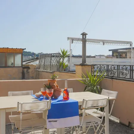 아파트 Terrazza Panoramica Su Brignole *